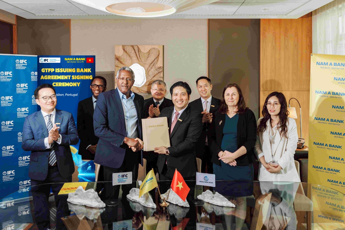IFC cũng đang dự kiến xúc tiến gói tài trợ thương mại trị giá 50 triệu USD cho Nam A Bank. Ảnh: Nam A Bank.