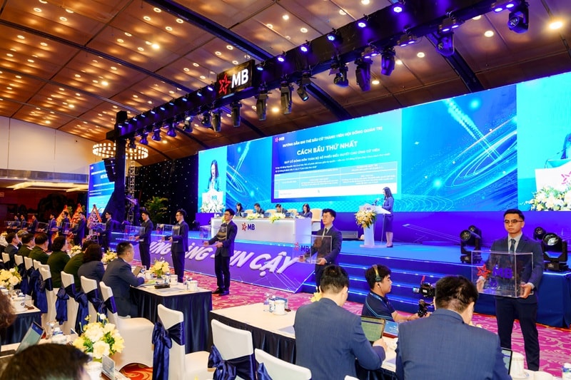 Ông Phạm Như Ánh